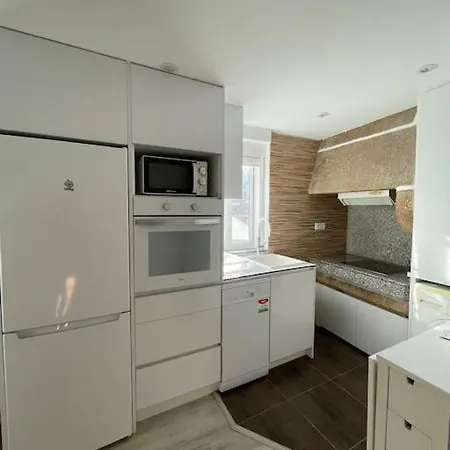 Centrico Y Acogedor Lägenhet